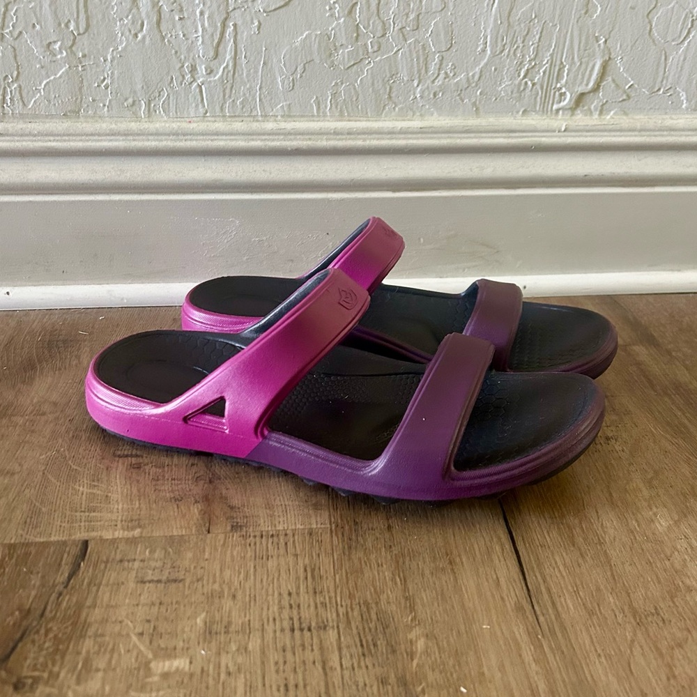 NEW Spenco Purple & Pink Orthotic Slim Slide Sandal Woman Size 9W